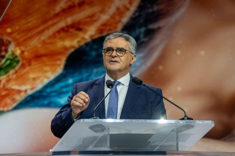 ‘Uma igreja unida pensa com clareza, ama com profundidade e avança com firmeza’