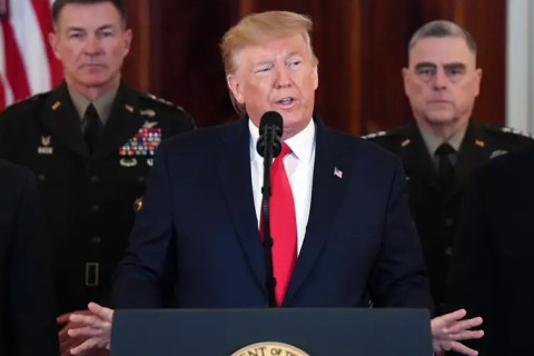 EUA entram na guerra e atacam 3 instalações nucleares do Irã